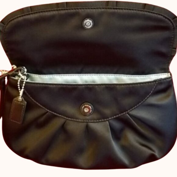 COACH AMANDA Black Satin Wristlet - Picture 6 of 14